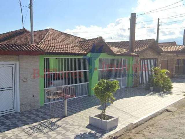 Casa de 31m² no bairro Balneário Maracanã em Praia Grande/SP