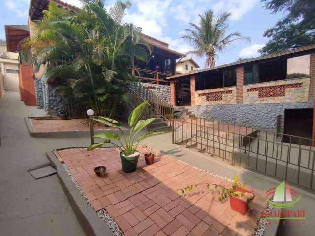 Casa com 3 dormitórios à venda, 360 m² por R$ 695.000,00 - São João Batista (Venda Nova) - Belo Horizonte/MG