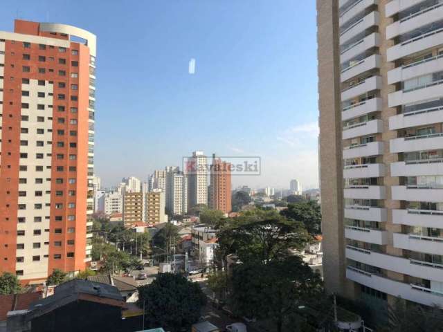 Apartamento com 2 Quartos e 2 banheiros à Venda, 76 m²