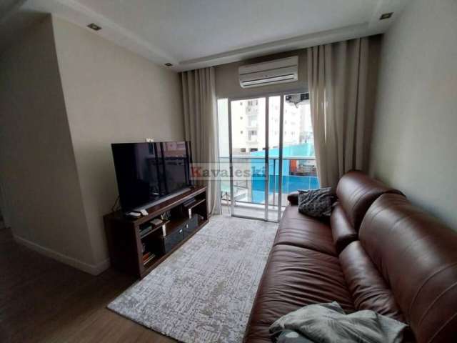 Vendo apartamento pr[oximo metro sa[ude 68 m²