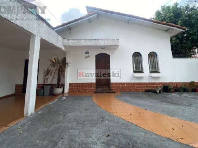 Linda Casa Térrea Jardim da Saúde - 3 dormitórios 1 suite 3 vagas - Quintal - Imperdível