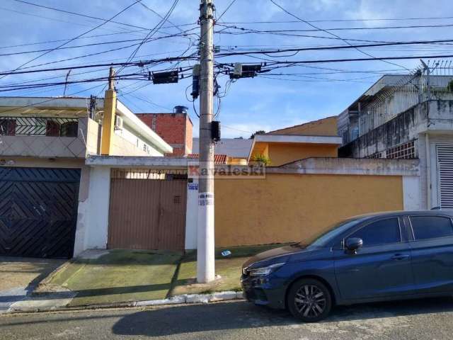 Casa Térrea na Vila Santa Catarina com terreno 10 x 20 sendo 200 metros de área util