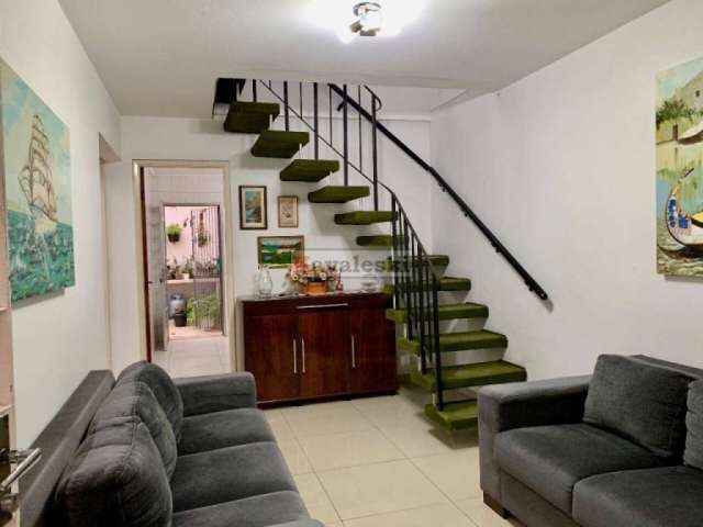 Sobrado lindo 3 dormitórios 2 suites 2 vagas - Quintal / terraço - ÒTIMA OPORTUNIDADE