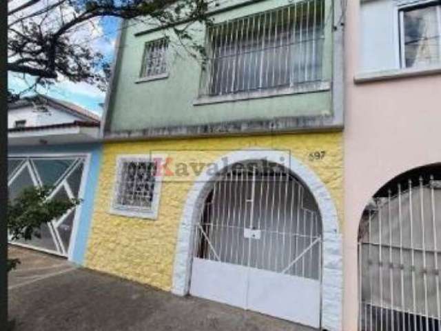 Casa com 2 Quartos e 2 banheiros à Venda, 179 m² por