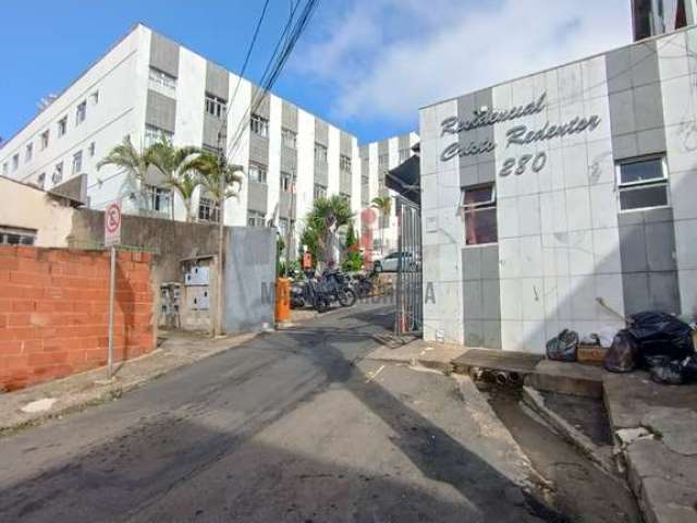 Apartamento com 3 quartos para alugar na Rua Redentor, 280, Paineiras, Juiz de Fora, 65 m2 por R$ 950