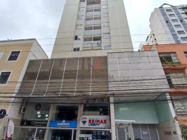 Apartamento com 1 quarto para alugar na Rua Santo Antônio, 460, Centro, Juiz de Fora por R$ 1.500