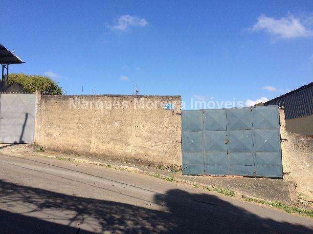 Terreno à venda na Rua Doutor Cristiano Becker, Costa Carvalho, Juiz de Fora por R$ 130.000