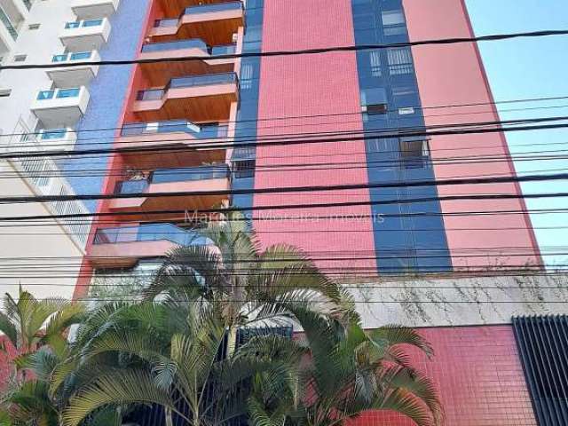 Apartamento com 4 quartos à venda na Rua Barão de Cataguases, Santa Helena, Juiz de Fora, 220 m2 por R$ 890.000