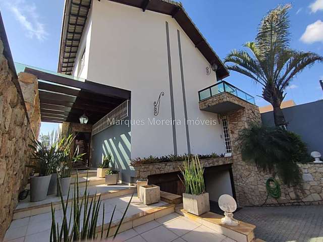 Casa com 4 quartos à venda na Rua Nelson Gomes de Carvalho, Vale do Ipê, Juiz de Fora, 275 m2 por R$ 1.400.000