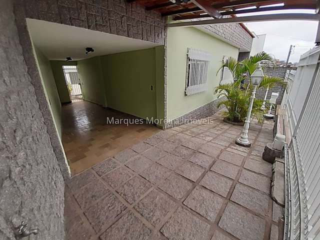 Casa com 3 quartos à venda na Rua Severino Belfort, Bairu, Juiz de Fora, 150 m2 por R$ 650.000