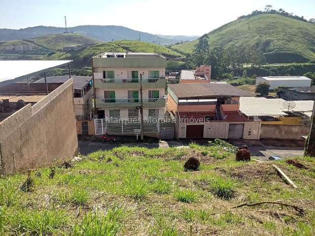 Terreno à venda na Rua José Marini de Souza, Nova Era, Juiz de Fora, 300 m2 por R$ 130.000