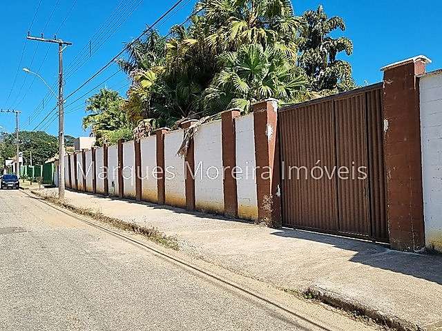 Terreno à venda na Rua das Rosas, Novo Horizonte, Juiz de Fora por R$ 3.200.000