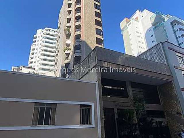 Apartamento com 4 quartos à venda na Rua do Sampaio, Granbery, Juiz de Fora, 272 m2 por R$ 1.400.000