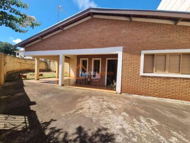 Casa para Venda no Centro de Santa Bárbara / SP - Ótima Localização