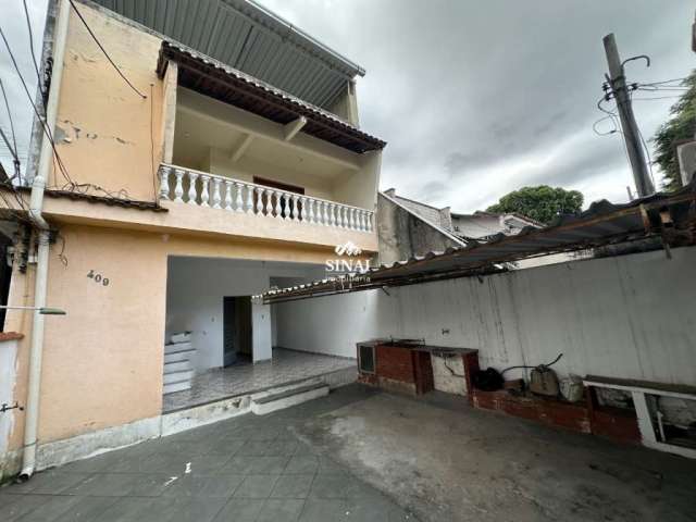 Casa com 3 quartos à venda na Tailândia, 409, Braz de Pina, Rio de Janeiro por R$ 342.000
