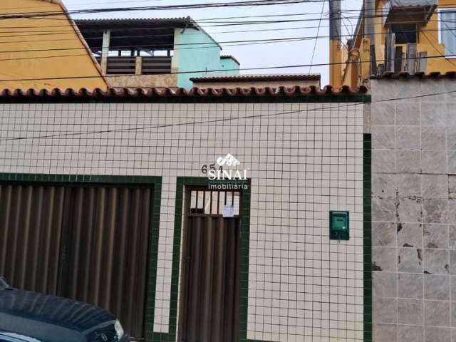 Casa com 2 quartos à venda na Conselheiro Mafra, 9999999999, Vila da Penha, Rio de Janeiro por R$ 240.000