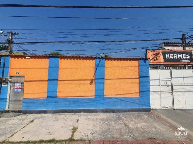 Casa com 1 quarto para alugar na Mambares, 223, Marechal Hermes, Rio de Janeiro por R$ 800