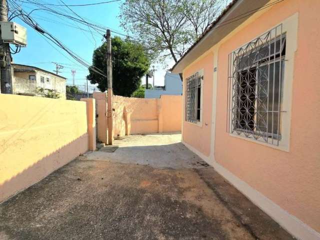 Casa com 2 quartos à venda na Oliveira Cesar, 9999, Irajá, Rio de Janeiro por R$ 450.000