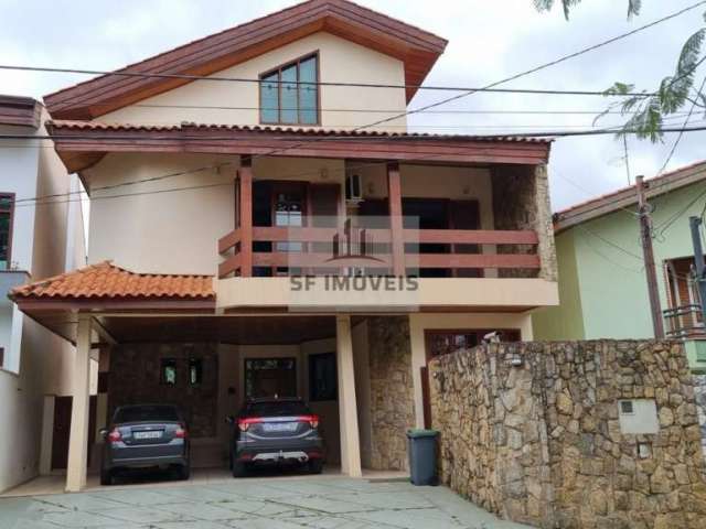 Sobrado 3 dormitórios à venda, 291m² por R$1.200.000,00 - Cond. Granja Olga I