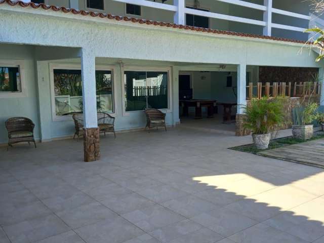 Excelente Casa À Venda, 230 M², 03 Quartos Araruama/RJ.