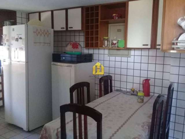 Apartamento com 3 dormitórios à venda, 160 m² por R$ 225.000,00 - Barro Vermelho - Natal/RN