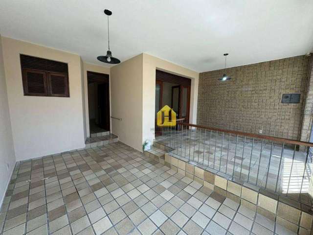 Casa com 4 dormitórios para alugar, 235 m² por R$ 4.500,00/mês - Tirol	 - Natal/RN