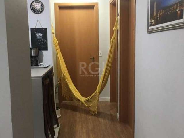 APARTAMENTO SEMI MOBILIADO, 2 DORMITÓRIOS, 1 VAGA NO BAIRRO OLARIA EM CANOAS.&lt;BR&gt;Grande oportunidade em Canoas, próximo a Santos Ferreira. Apartamento composto por 2 dormitórios,  sala, cozinha,