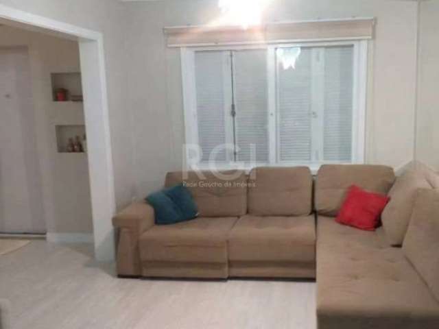 Canoas - Casa Padrão - Cinco Colônias&lt;BR&gt;Casa/sobrado, com 3 dormitorios, sendo 1 suíte com closet, 236m², orientação solar oeste, gabinete serve como opção para mais 1 dormitorio, living 3 ambi