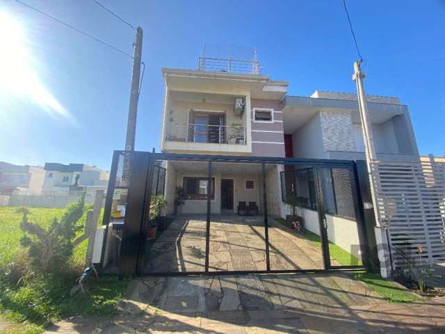 Excelente Oportunidade em Lagos de Nova Ipanema!&lt;BR&gt;&lt;BR&gt;Maravilhosa casa de 3 dormitórios (1 suíte), com espaços amplos e bem planejados, ideal para quem busca conforto e sofisticação. Con