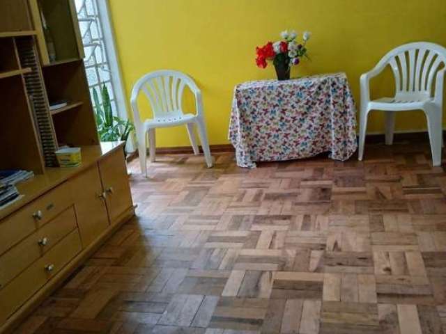 Apartamento 2 dormitórios, no bairro Cristo Redentor, Porto Alegre/RS . &lt;BR&gt;Excelente apartamento com 02 dormitórios, localizado na Av. na Av. Assis Brasil, próximo às conveniências que o bairro