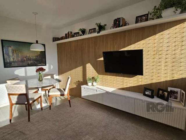 Apartamento  3 dormitórios, sendo 1 suíte,  à venda no bairro Passo da Areia.&lt;BR&gt;Apartamento semimobiliado, living 2 ambientes, banheiro social, cozinha, área de serviço, andar alto, ensolarado,