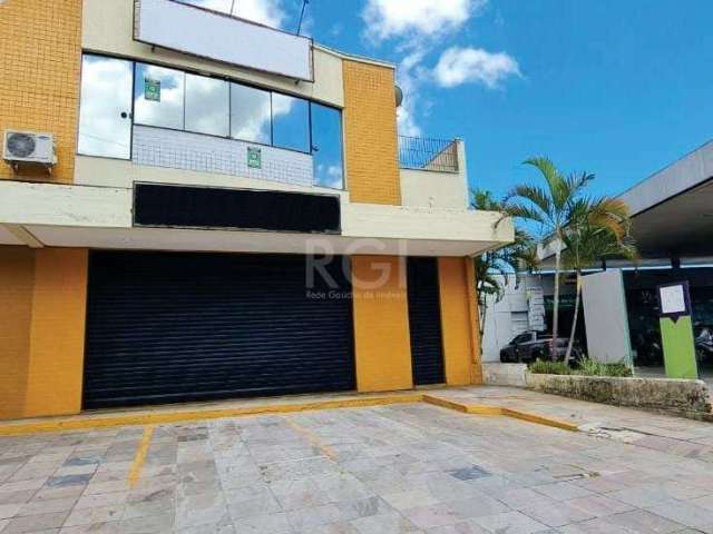 Excelente oportunidade de Ponto Comercial no Bairro Cavalhada: Loja com 218,74 m² privativos, 237,20 m² totais, pé direito alto, com entrada para avenida Cavalhada, próximo ao Zaffari da Cavalhada, co