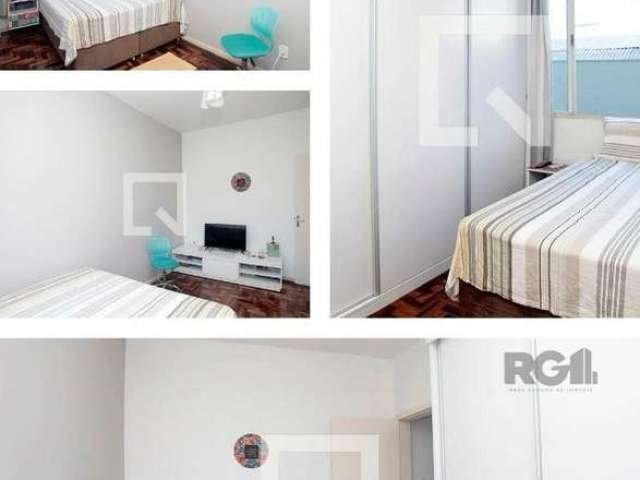 Lindo apartamento com 1 dormitório na Rua Jacinto Gomes, perto do Hospital de Pronto Socorro, Hospital de Clínicas, Parque da Redenção e um sortido comércio local.&lt;BR&gt;Situado em rua de trânsito 