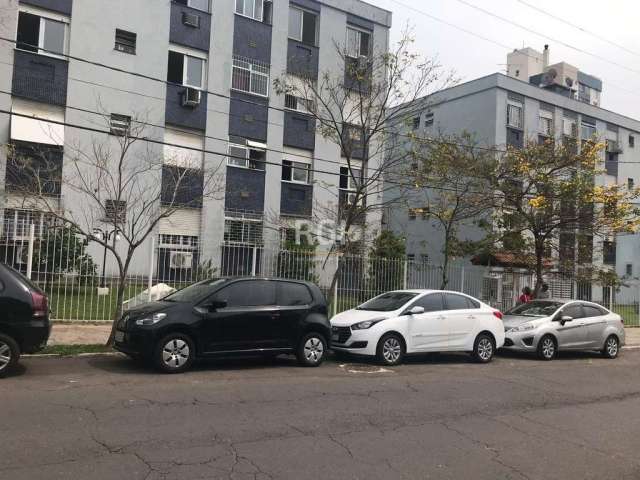 Apartamento 01 dormitório, térreo com vaga escriturada no bairro Vila Ipiranga, próximo do Shopping Iguatemi, fica todo mobiliado, com excelente localização, condomínio com valor baixo, quiosque com c