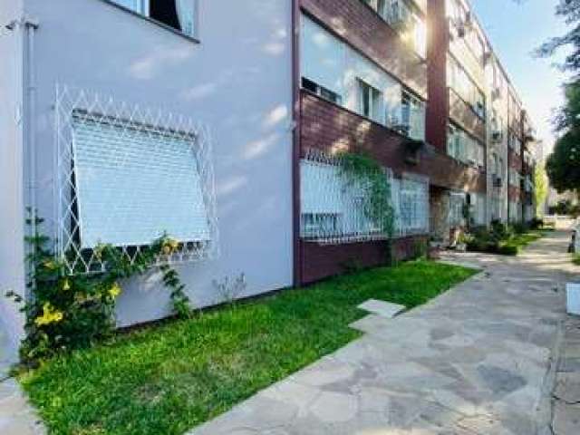 APARTAMENTO, 2 DORMITÓRIOS, 1 VAGA DE GARAGEM, LOCALIZADO NO BAIRRO CAVALHADA, PORTO ALEGRE/RS&lt;BR&gt;&lt;BR&gt;Este apartamento de dois dormitórios, completamente mobiliado, oferece praticidade e c