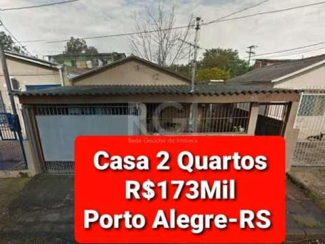 Casa residencial ou comercial de 2 dormitórios, no Bairro Farrapos/Navegantes. Imediações da Arena do Grêmio. Com banheiro, área de serviço, cozinha, dependência de empregada, despensa e sala de janta