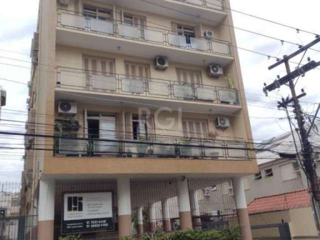 Apartamento de 2 dormitórios no bairro Bom Fim.&lt;BR&gt;Amplo apartamento, ensolarado, de frente com ampla sacada, 02 dormitórios, living, banheiro social, copa cozinha, área de serviço e banheiro au