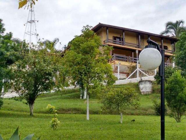 Casa com 5 quartos à venda no Aruã, Mogi das Cruzes  por R$ 2.300.000