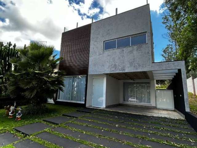 Casa com 3 quartos à venda no Fazenda Rodeio, Mogi das Cruzes  por R$ 2.100.000