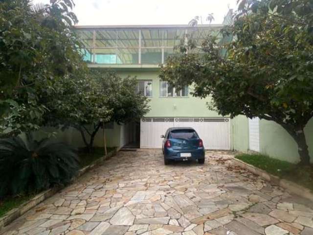 Casa com 5 quartos à venda no Aruã, Mogi das Cruzes  por R$ 3.900.000