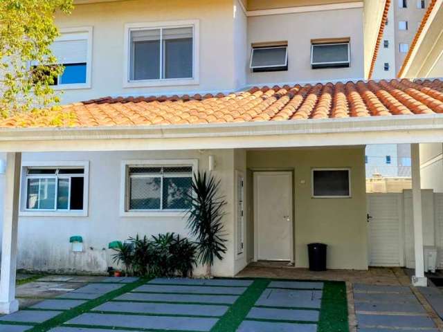 Casa em condomínio fechado com 3 quartos à venda na Vila Mogilar, Mogi das Cruzes , 120 m2 por R$ 950.000