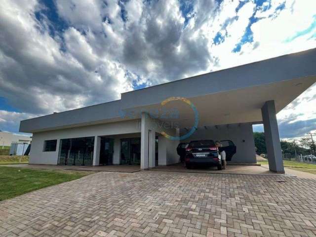 Casa Residencial com 3 quartos  à venda, 250.00 m2 por R$2000000.00  - Eestancia Cabral - Cambe/PR