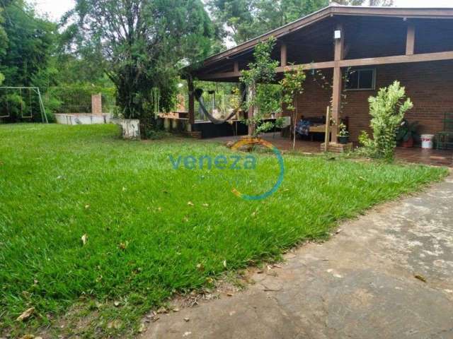 Chácaras_Prop rurais com 3 quartos  à venda, 2100.00 m2 por R$750000.00  - Rural - Jataizinho/PR