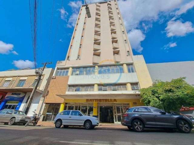 Apartamento com 1 quarto  para alugar, 23.00 m2 por R$600.00  - Centro - Londrina/PR