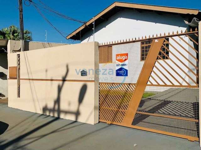 Casa Residencial com 3 quartos  para alugar, 120.00 m2 por R$2000.00  - Igapo - Londrina/PR