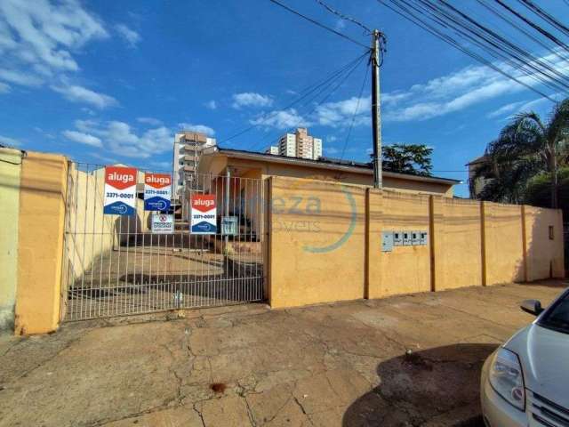 Casa Residencial com 3 quartos  para alugar, 80.00 m2 por R$1000.00  - Centro - Londrina/PR