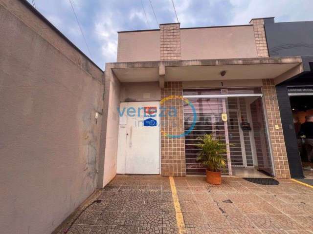 Casa Residencial com 1 quarto  para alugar, 50.00 m2 por R$2200.00  - Gleba Palhano - Londrina/PR