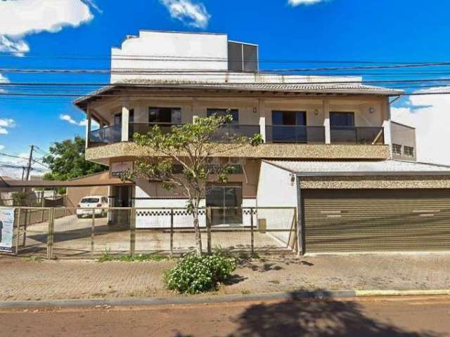 Casa Residencial com 3 quartos  para alugar, 167.00 m2 por R$3500.00  - Alexandre Urbanas - Londrina/PR