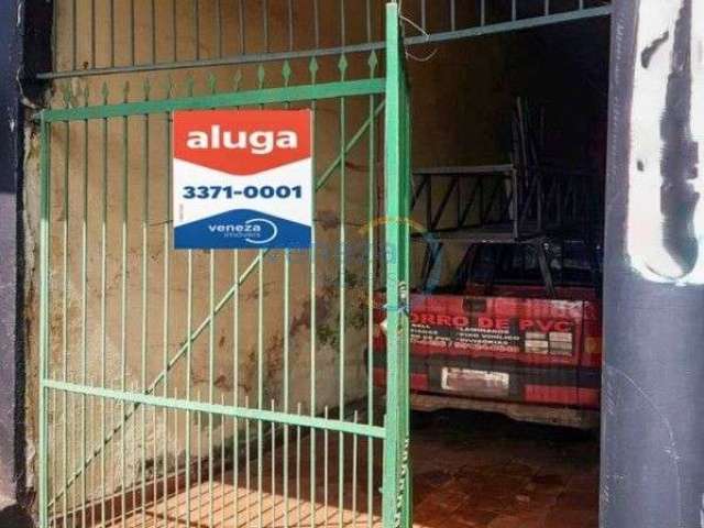 Casa Residencial com 3 quartos  para alugar, 140.00 m2 por R$900.00  - Coliseu - Londrina/PR