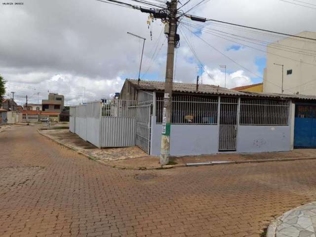 Casa para Venda em Brasília, Ceilândia Norte (Ceilândia), 4 dormitórios, 1 suíte, 3 banheiros, 2 vagas